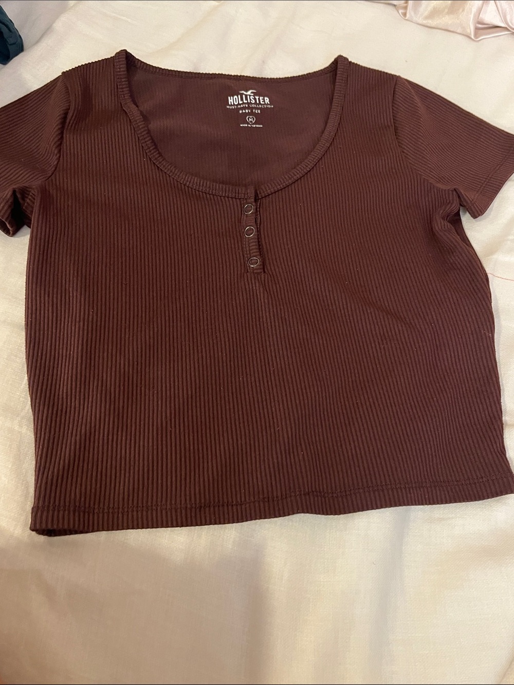 Hollister Ribbed Crop Top in Deep Brown